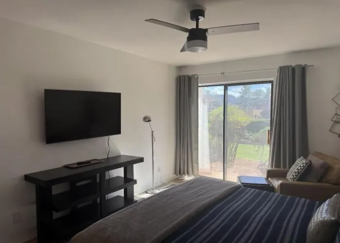 Holiday home 3/2 - Pool, Hot Tubs, Bbq, Tennis & Pickleball *