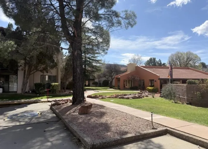 3/2 - Pool, Hot Tubs, Bbq, Tennis & Pickleball *