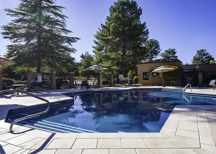 3/2 - Pool, Hot Tubs, Bbq, Tennis & Pickleball *